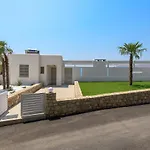 Villa Allegra With Pool In Pefkos, Lindos Area